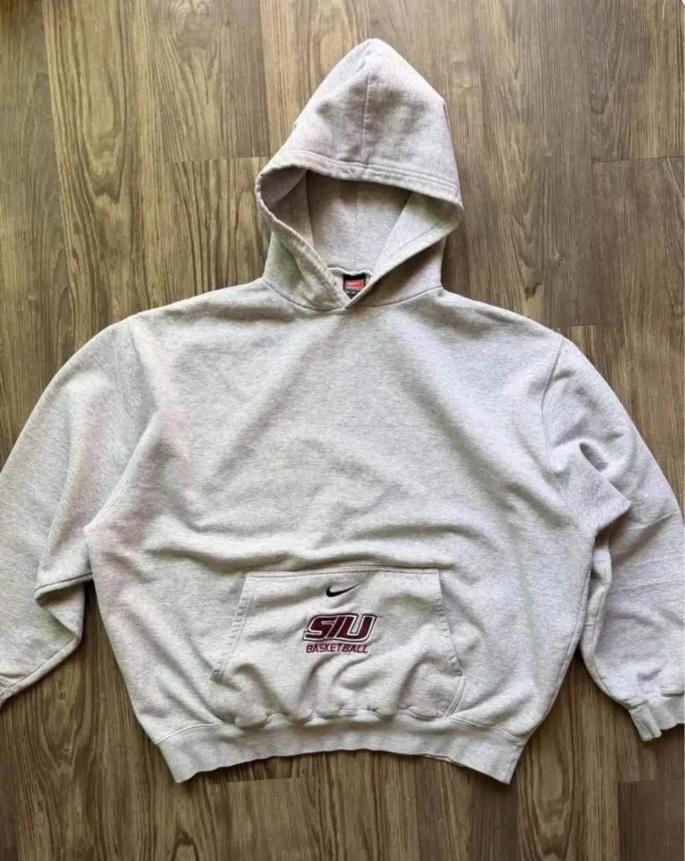 Vintage Nike Team SIU Basketball Hoodie